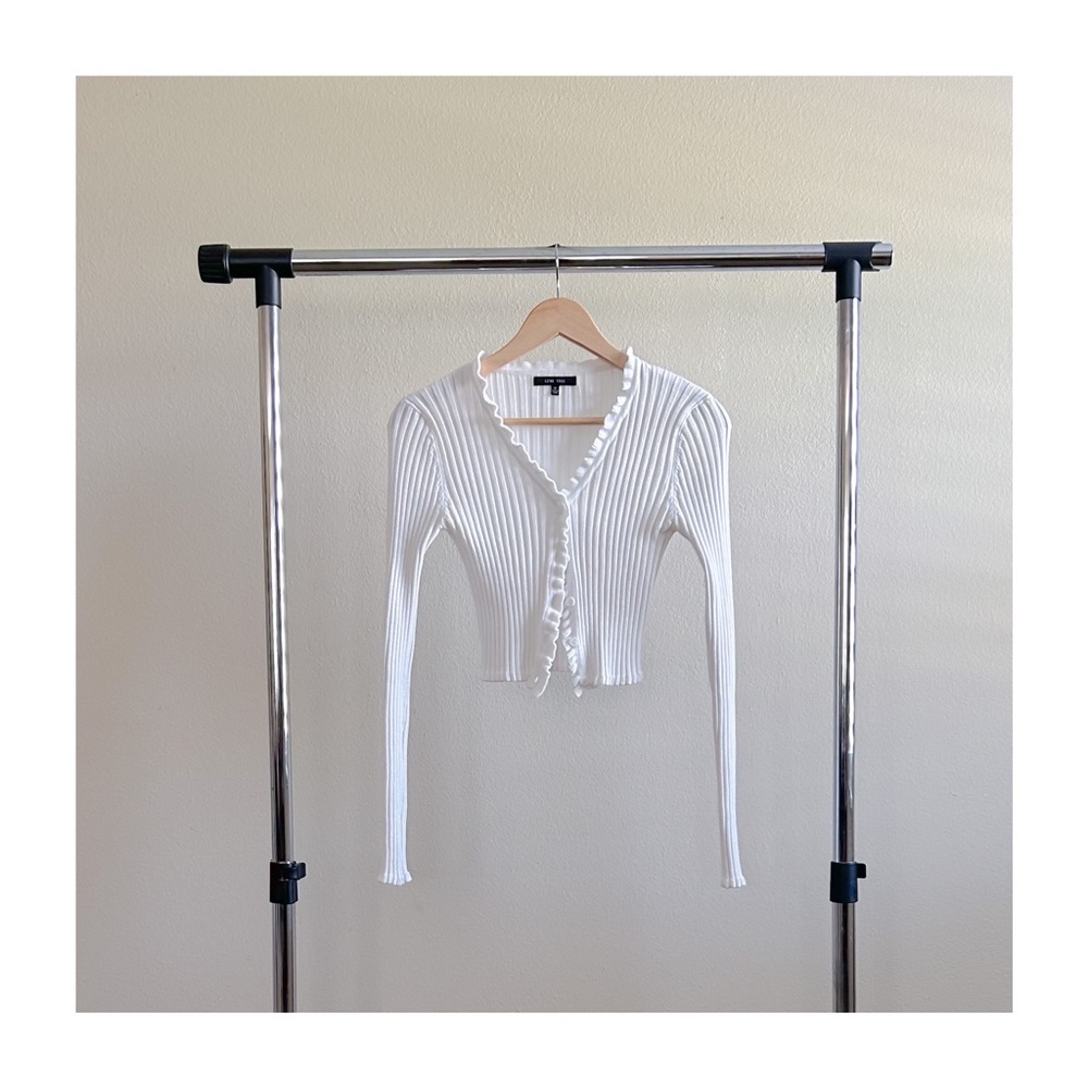 LOVE TREE Ribbed Lettuce Hem Long Sleeve